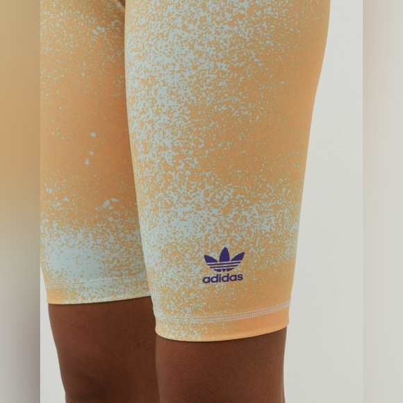 NWT Adidas Tight Fit High Rise Full-Length Style Biking Shorts - Picture 3 of 11